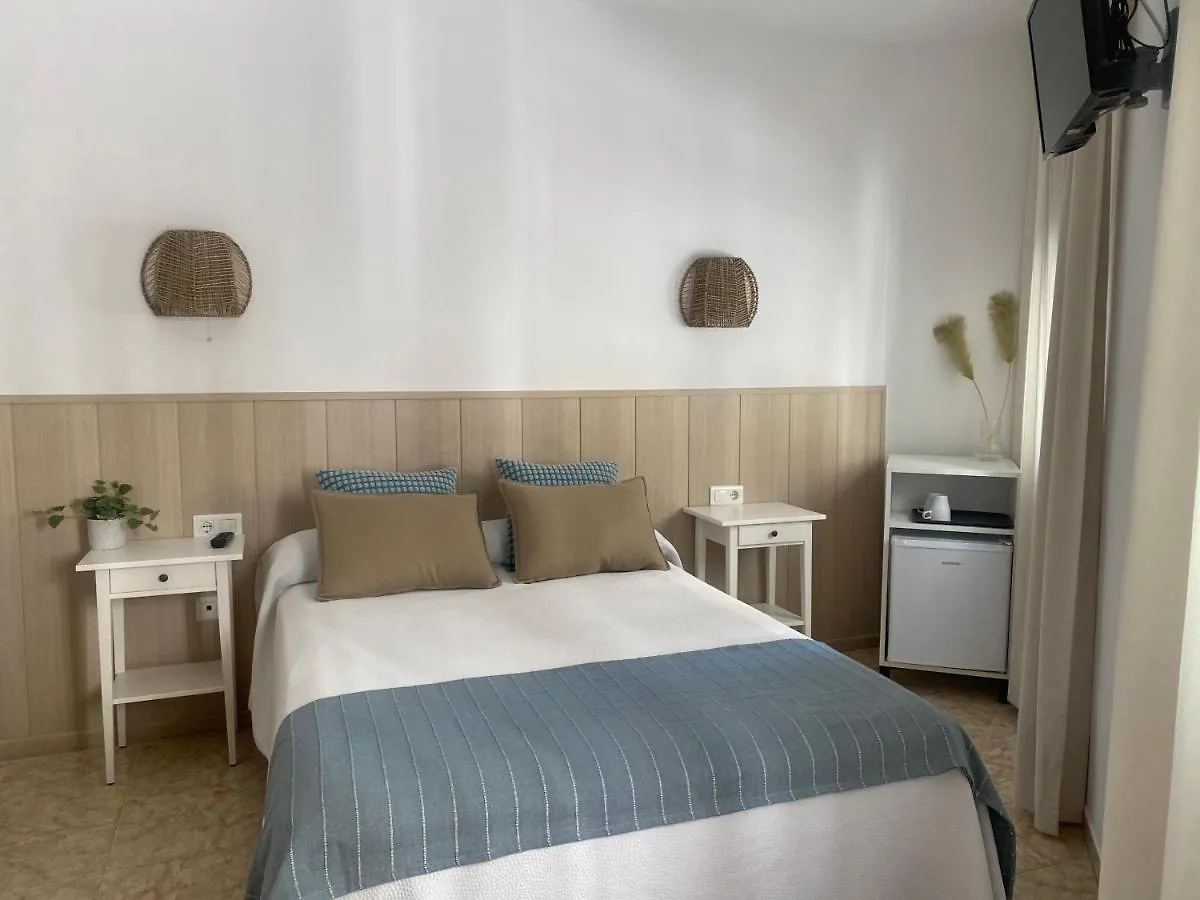 בית הארחה Hostal Andalucia Nerja